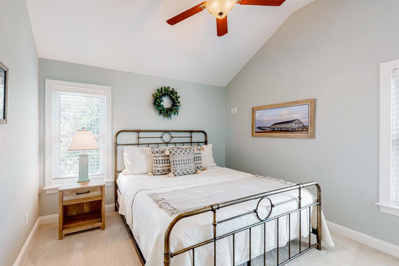 Coastal Serenity - Unit A - Top Floor Kill Devil Hills Exteriér fotografie